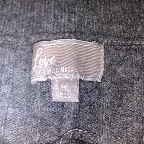 💗Love by Lottie moss top💗 - Picture 2 of 6